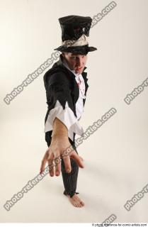 VLADIMIR MAD HATTER STANDING POSE (48)